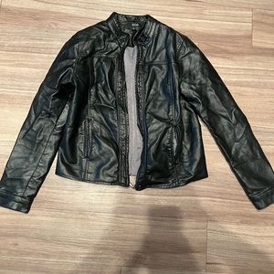 Black leather jacket size M